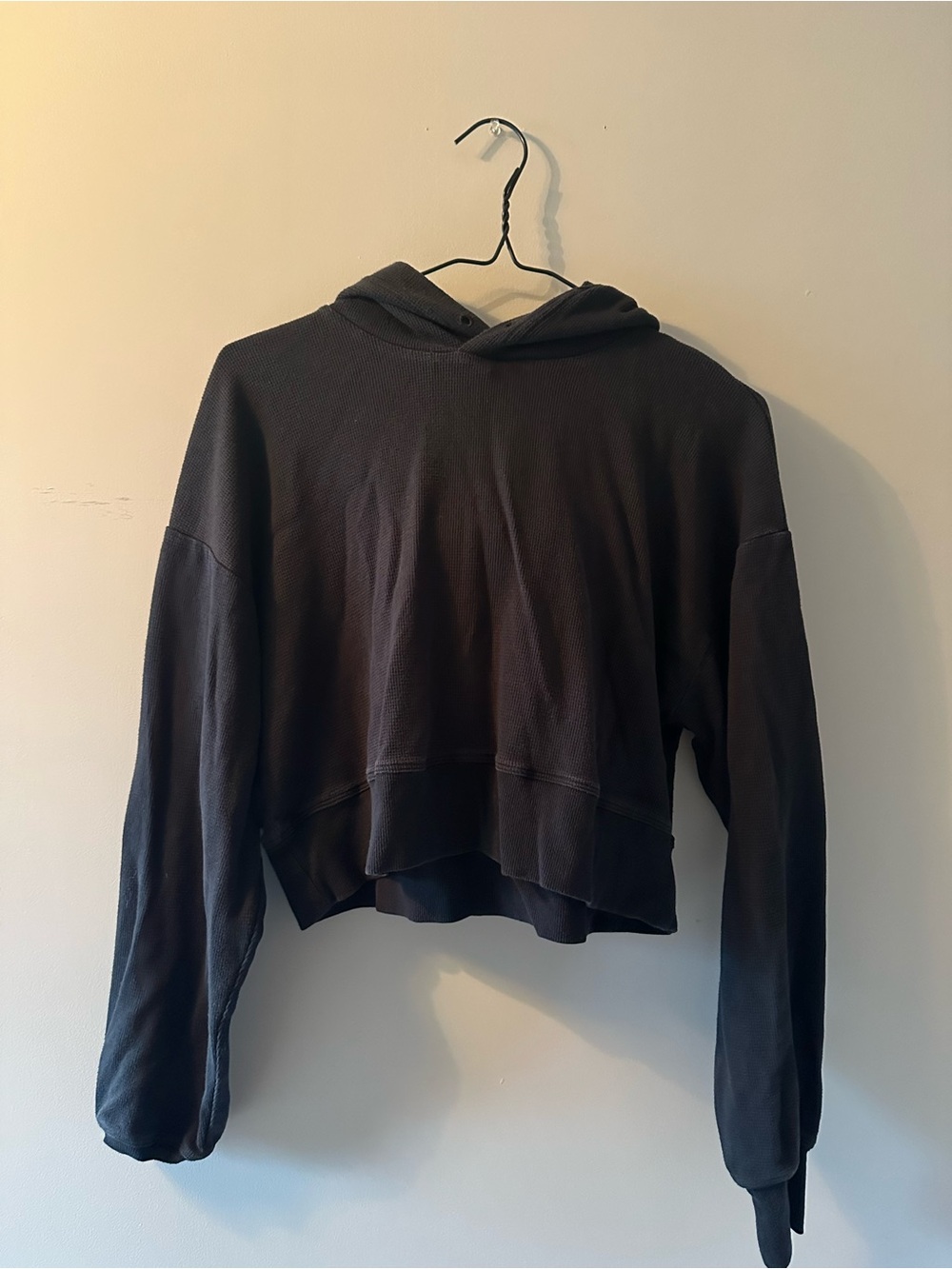 Aritzia Sunday Best Black Waffle Hooded Sweatshirt
